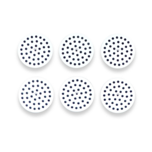 Vista frontal de 6 filtros de algodão com carvão ativado para purificação de ar no CPAP Cleaner Pro